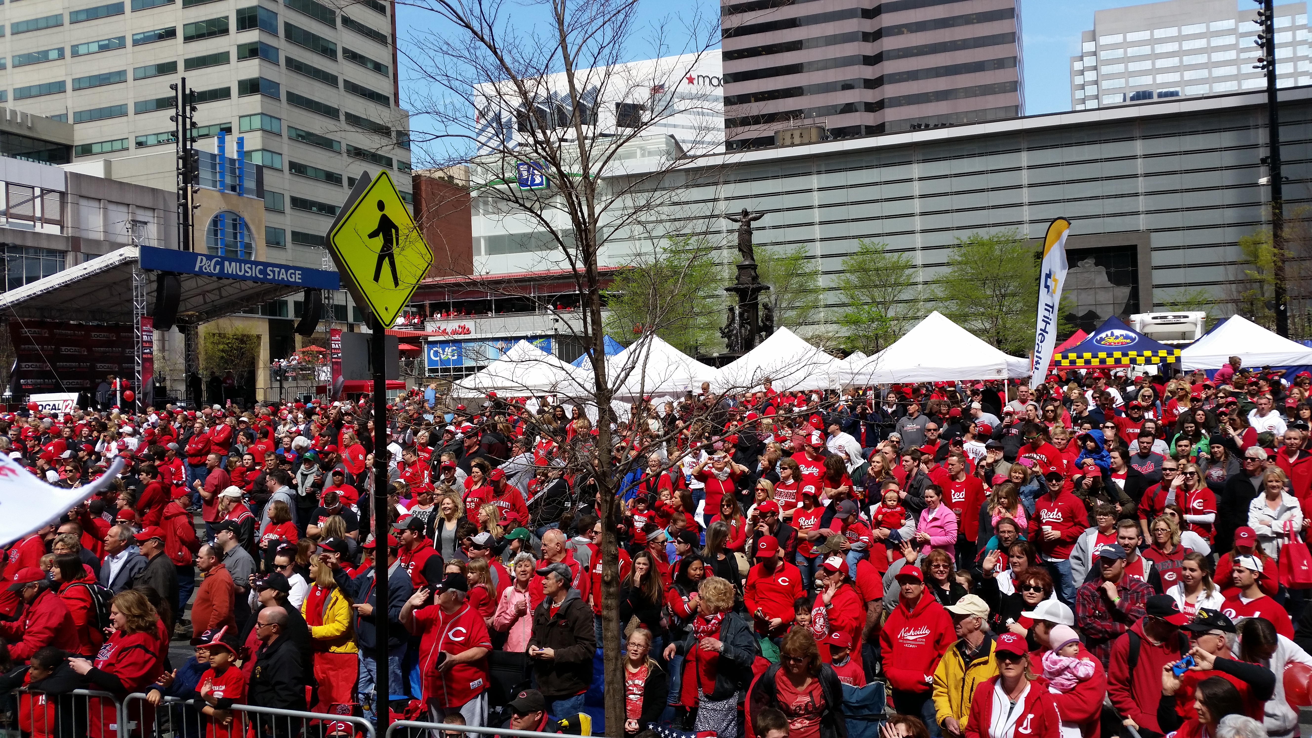 Cincinnati Loves our Opening Day Parade